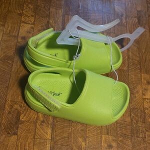 Cat & Jack Lime Green Kids Sandals